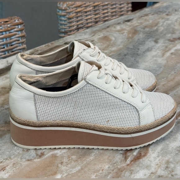 Women’s DOLCE VITA Telah white mesh platform sneakers- Size 8 - Picture 5 of 10